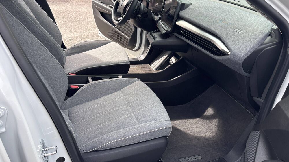M&eacute;gane Megane E-Tech EV60 220 ch super charge 2023 occasion 56000 Vannes