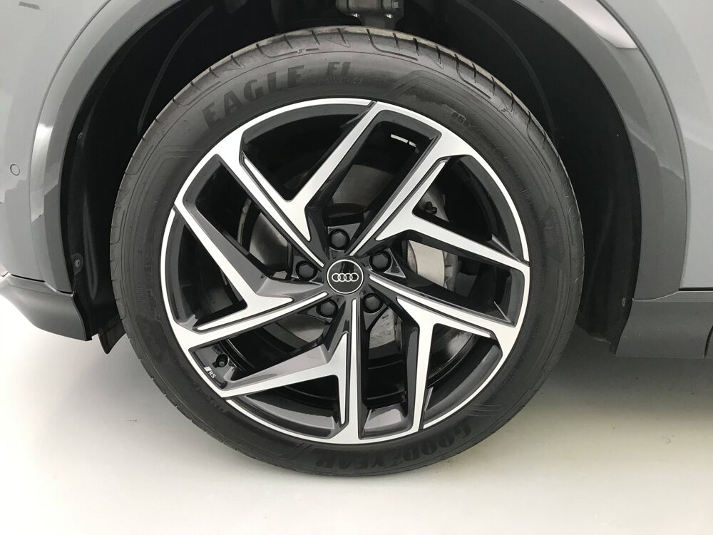Q6 e-tron 306 ch 100 kWh performance 2025 occasion 25000 Besan&ccedil;on