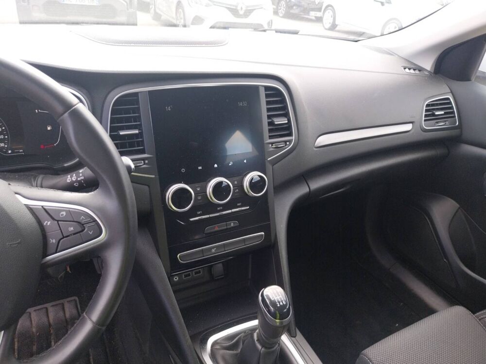 M&eacute;gane Megane IV Berline Blue dCi 115 2023 occasion 61100 Flers