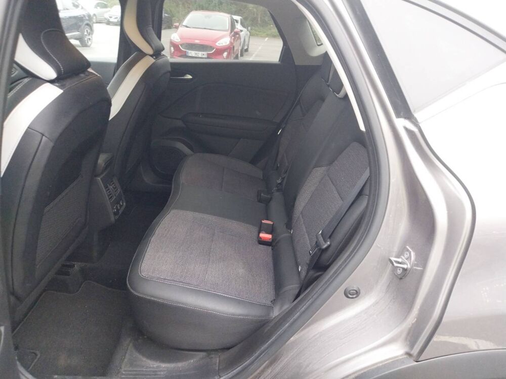 Captur E-Tech full hybrid 145 2023 occasion 29200 Brest
