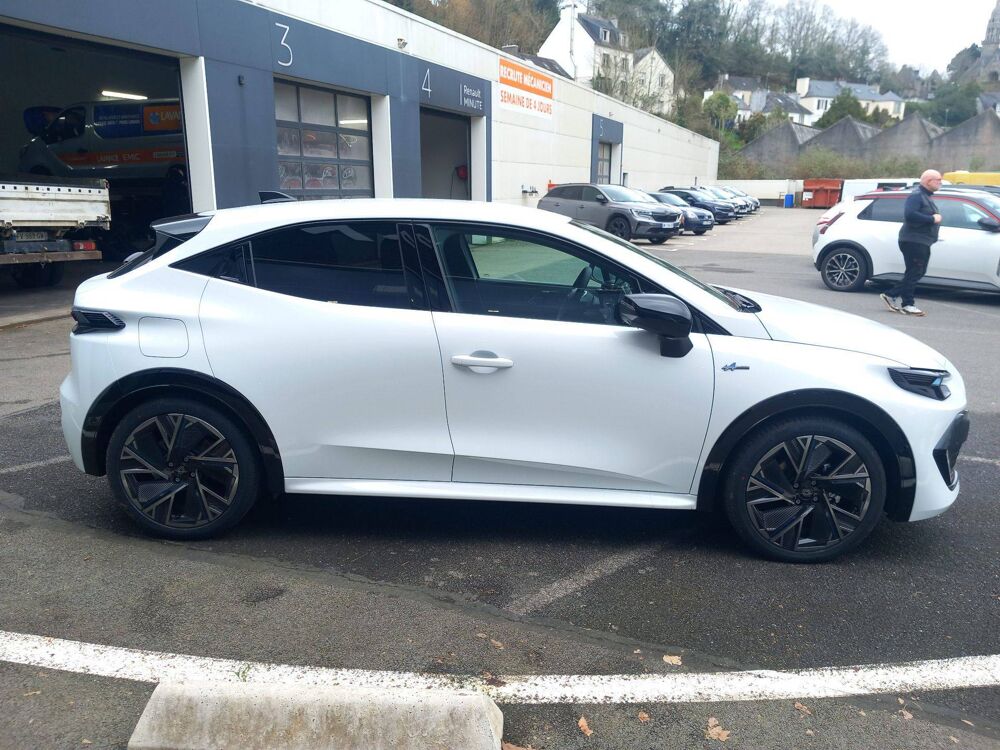 Clio E-Tech full hybrid 160 ch 2026 occasion 29150 Ch&acirc;teaulin