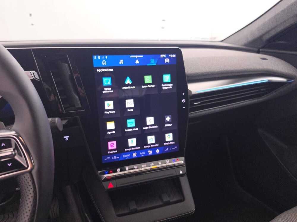 Sc&eacute;nic Scenic E-Tech &eacute;lectrique 220 ch grande autonomie 2025 occasion 29150 Ch&acirc;teaulin