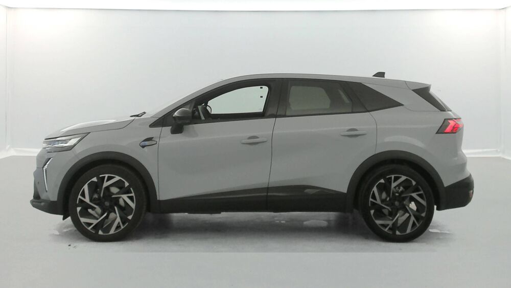 Symbioz E-Tech full hybrid 145 2025 occasion 14200 H&eacute;rouville-Saint-Clair