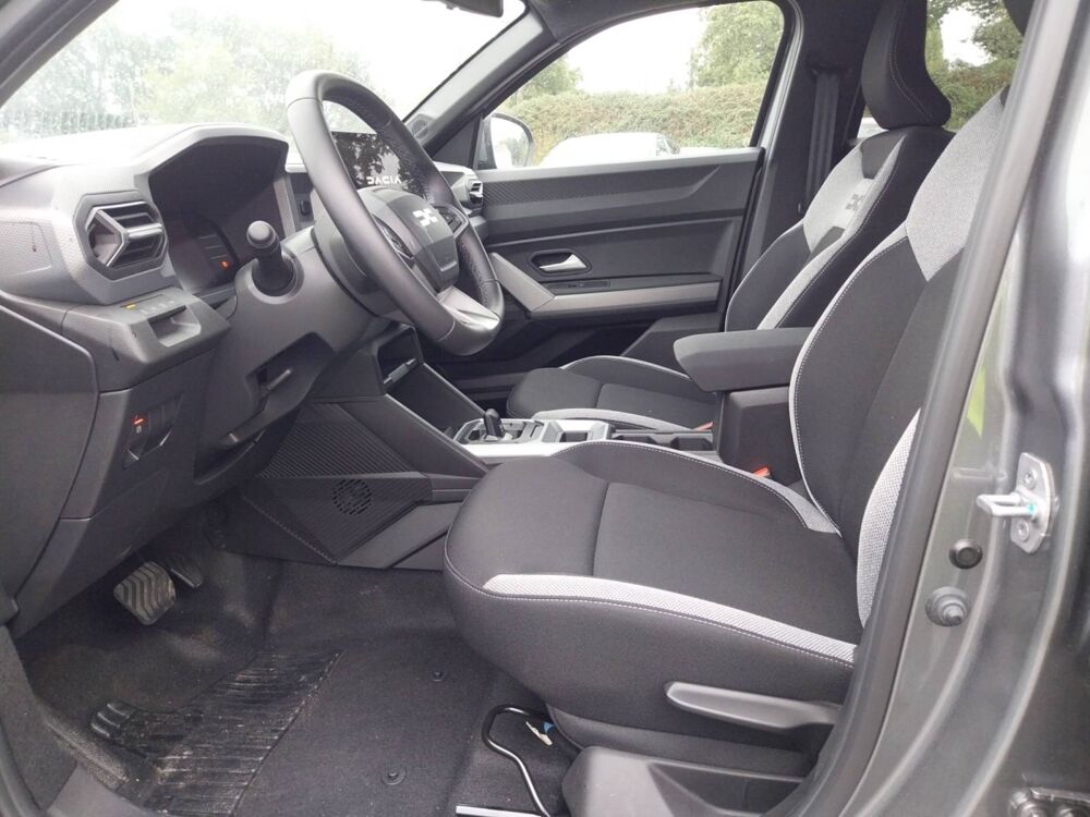 Duster Hybrid 155 2026 occasion 61000 Alen&ccedil;on