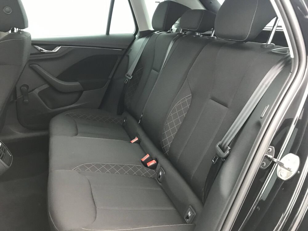 Kamiq 1.0 TSI Evo 110 ch DSG7 2023 occasion 25000 Besan&ccedil;on