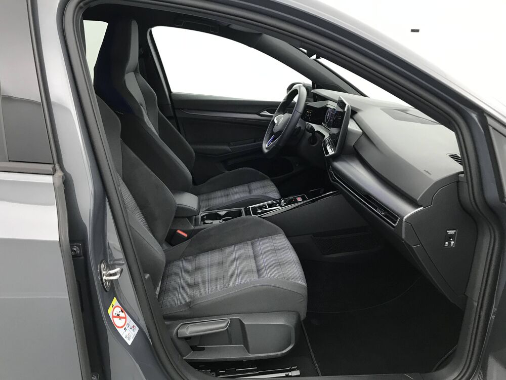 Golf 1.5 eHybrid 272 DSG6 2025 occasion 25000 Besan&ccedil;on