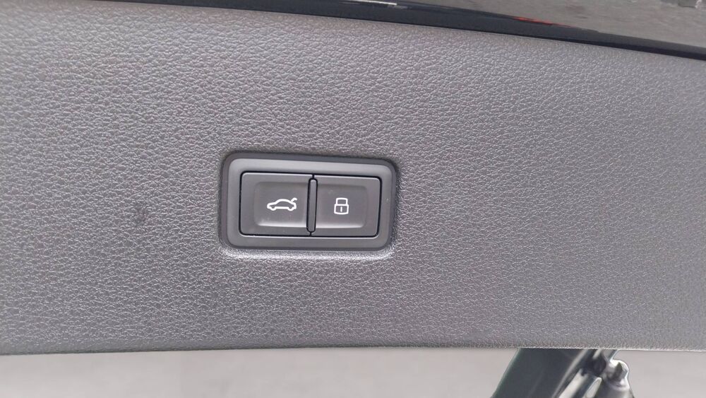 Q8 55 TFSI e 381 Tiptronic 8 Quattro 2021 occasion 24200 Sarlat-la-Can&eacute;da
