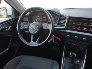 A1 Sportback 30 TFSI 110 ch S tronic 7 2022 occasion 13730 Saint-Victoret