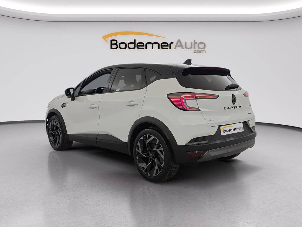 Captur E-Tech full hybrid 145 ch 2025 occasion 56850 Caudan