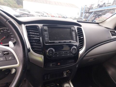L200 DOUBLE CAB 2.4 DI-D 181 BVA 2016 occasion 50000 Saint-L&ocirc;