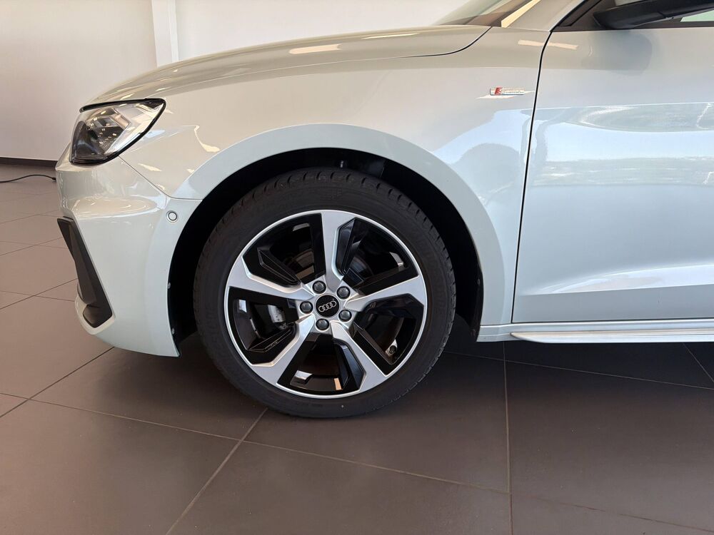 A1 Sportback 25 TFSI 95 ch S tronic 7 2026 occasion 25000 Besan&ccedil;on
