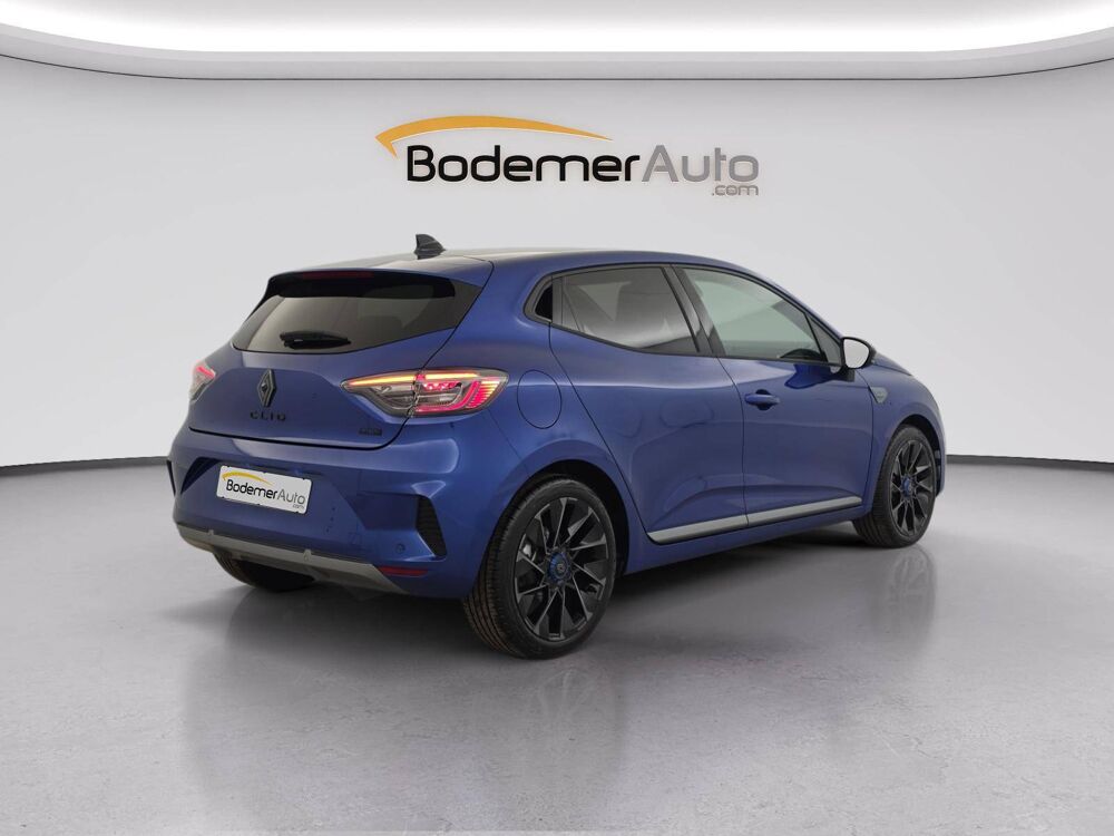Clio E-Tech full hybrid 145 ch GSR2 2025 occasion 56800 Plo&euml;rmel