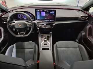 Leon 1.5 eTSI Hybrid 150 ch DSG7 2026 occasion 25000 Besan&ccedil;on