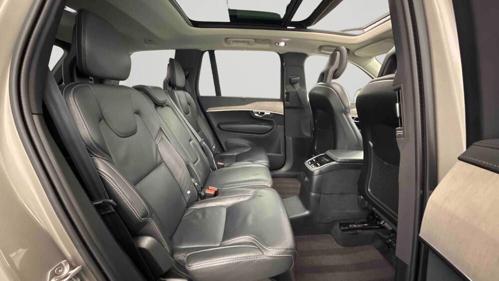 XC90 Recharge T8 AWD 303+87 ch Geartronic 8 7pl 2021 occasion 94430 Chennevi&egrave;res-sur-Marne
