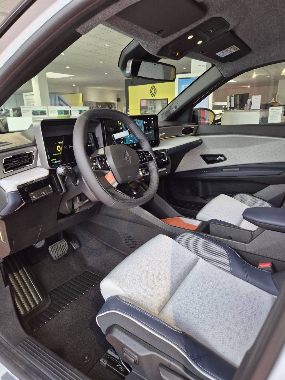 R5 Renault 5 E-Tech Electrique 150 ch autonomie confort 2026 occasion 61200 Argentan