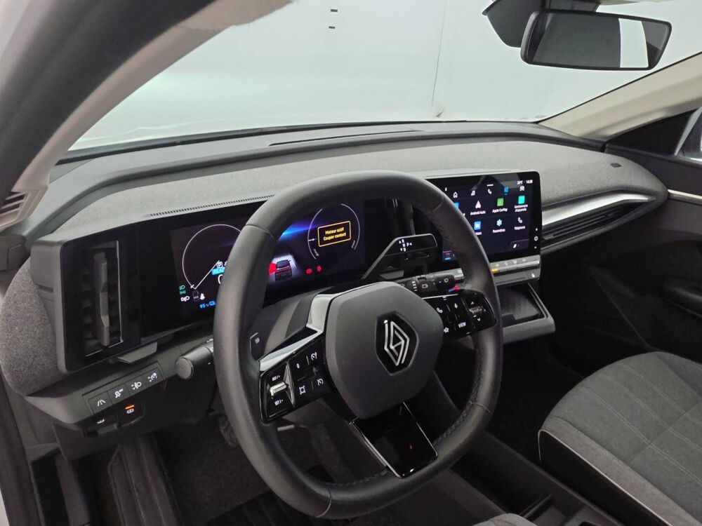 M&eacute;gane Megane E-Tech EV40 130ch standard charge 2023 occasion 50100 Cherbourg-en-Cotentin