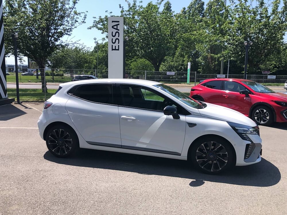 Clio E-Tech full hybrid 145 2023 occasion 14500 Vire