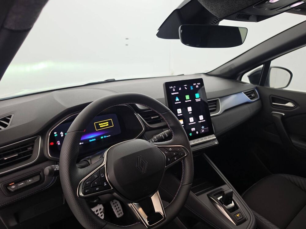 Captur E-Tech full hybrid 160 ch 2026 occasion 29600 Morlaix