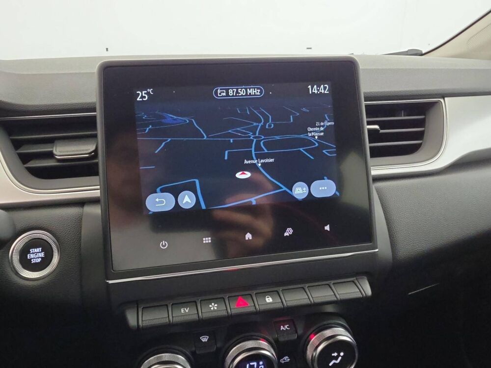 Captur E-Tech full hybrid 145 2023 occasion 29900 Concarneau