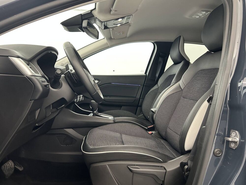 Captur mild hybrid 160 EDC 2023 occasion 56850 Caudan