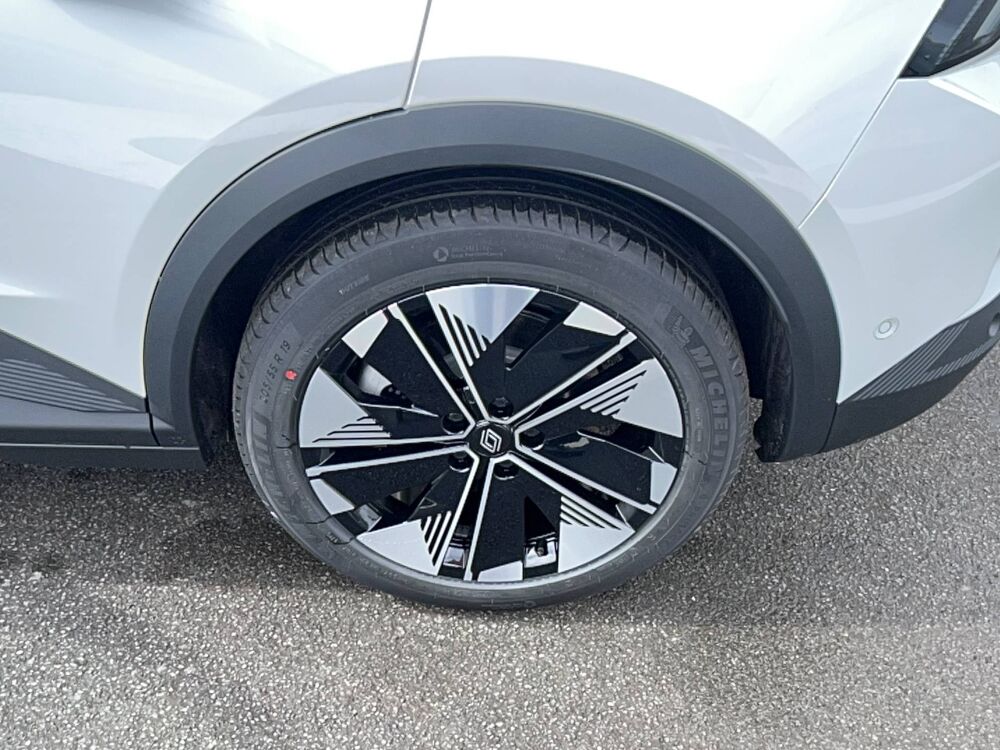 Sc&eacute;nic Scenic E-Tech &eacute;lectrique 220 ch grande autonomie 2026 occasion 22200 Guingamp