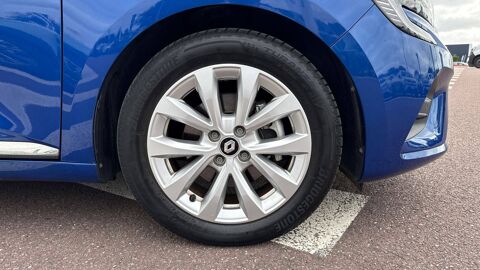 Clio E-Tech full hybrid 145 2023 occasion 50000 Saint-L&ocirc;