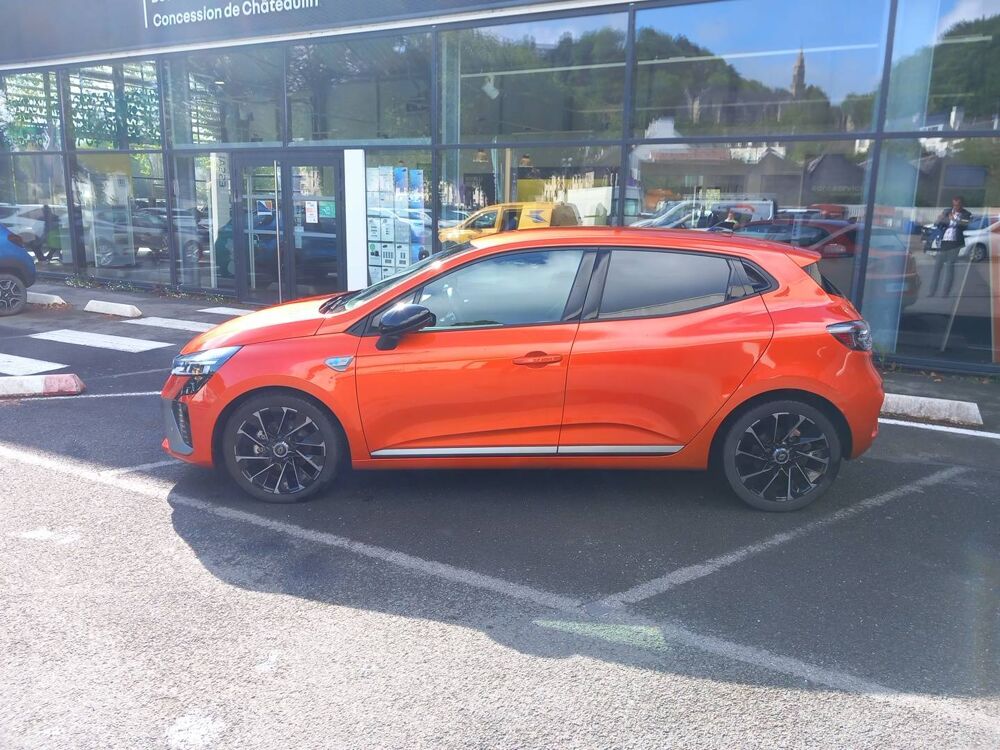 Clio E-Tech full hybrid 145 2023 occasion 29150 Ch&acirc;teaulin