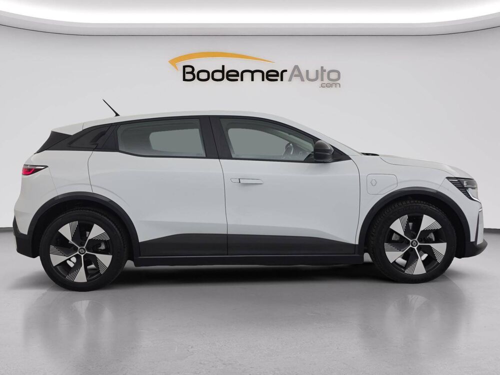 M&eacute;gane Megane E-Tech EV40 130ch standard charge 2023 occasion 50100 Cherbourg-en-Cotentin