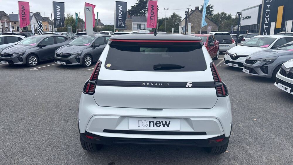 R5 Renault 5 E-Tech Electrique 120 ch autonomie urbaine 2025 occasion 56000 Vannes