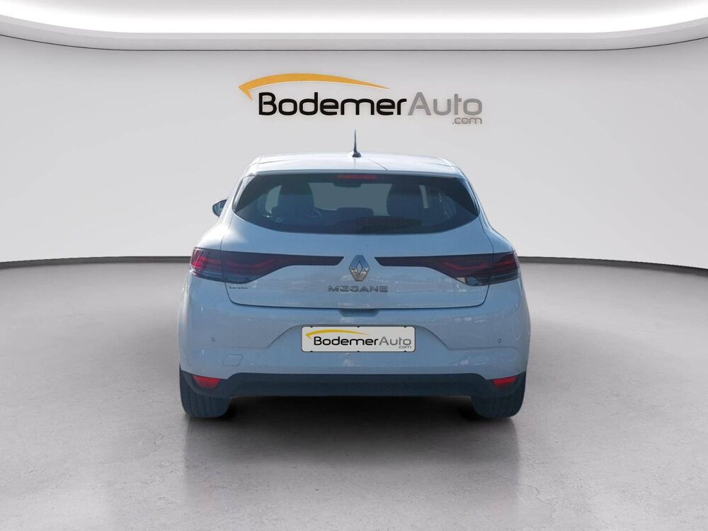 M&eacute;gane Megane IV Berline Blue dCi 115 2022 occasion 22600 Loud&eacute;ac