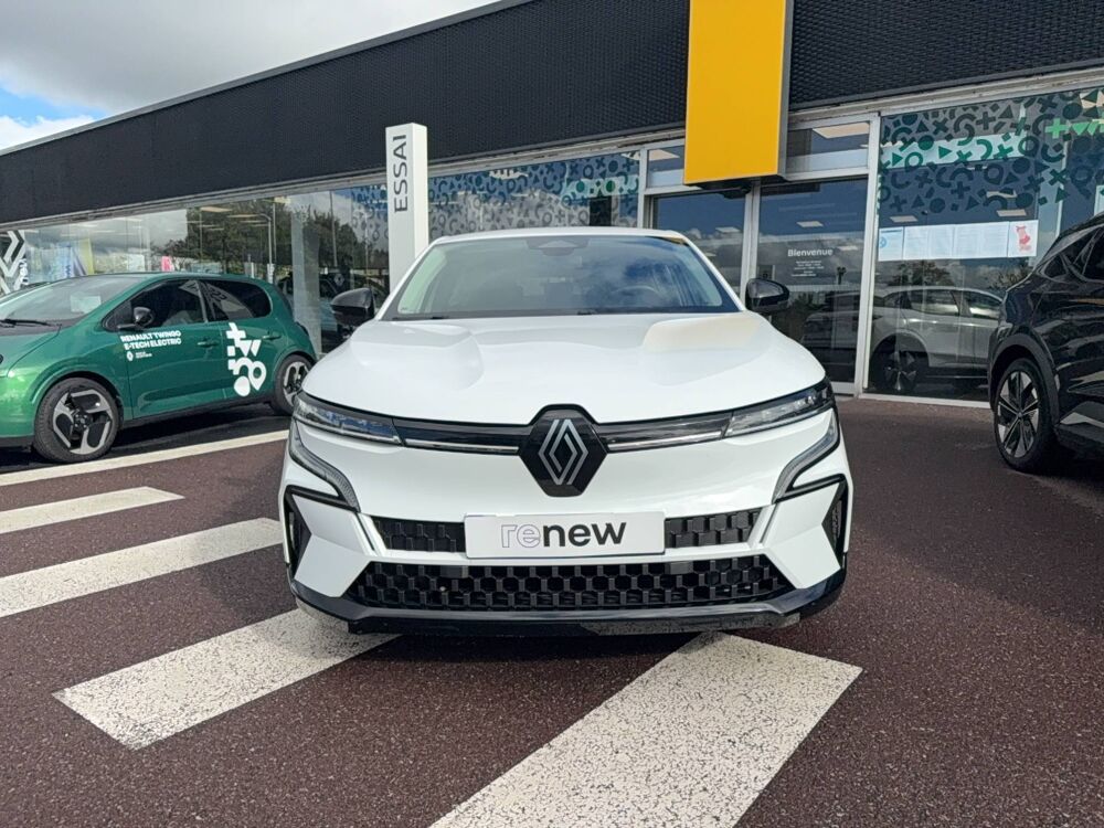 M&eacute;gane Megane E-Tech EV60 220 ch super charge 2024 occasion 50000 Saint-L&ocirc;