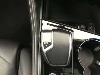 Touareg 3.0 V6 eHybrid 381ch Tiptronic 8 4Motion 2024 occasion 25000 Besan&ccedil;on