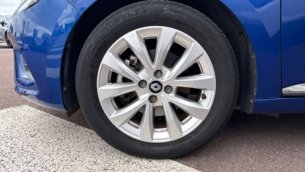 Clio E-Tech full hybrid 145 2023 occasion 50000 Saint-L&ocirc;