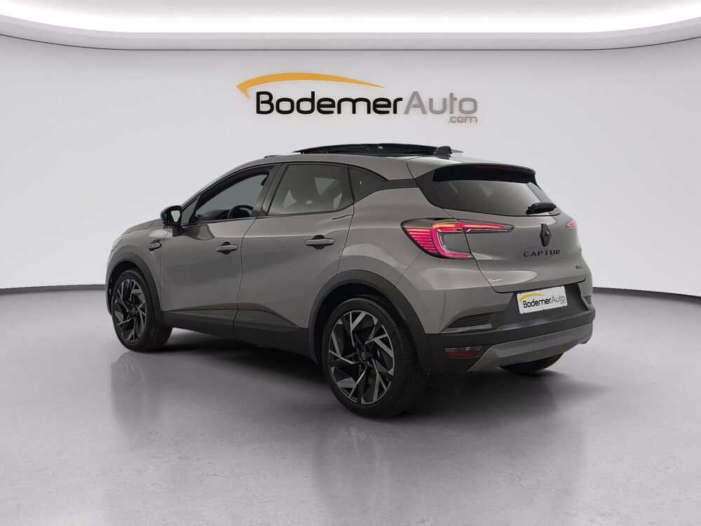 Captur E-Tech full hybrid 160 ch 2025 occasion 56000 Vannes
