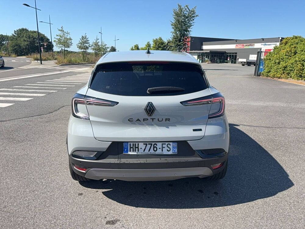 Captur E-Tech full hybrid 160 ch 2025 occasion 29200 Brest
