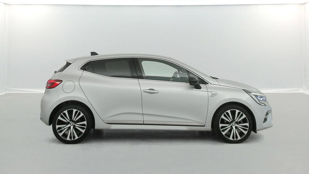 Clio TCe 140 - 21N 2022 occasion 50100 Cherbourg-en-Cotentin