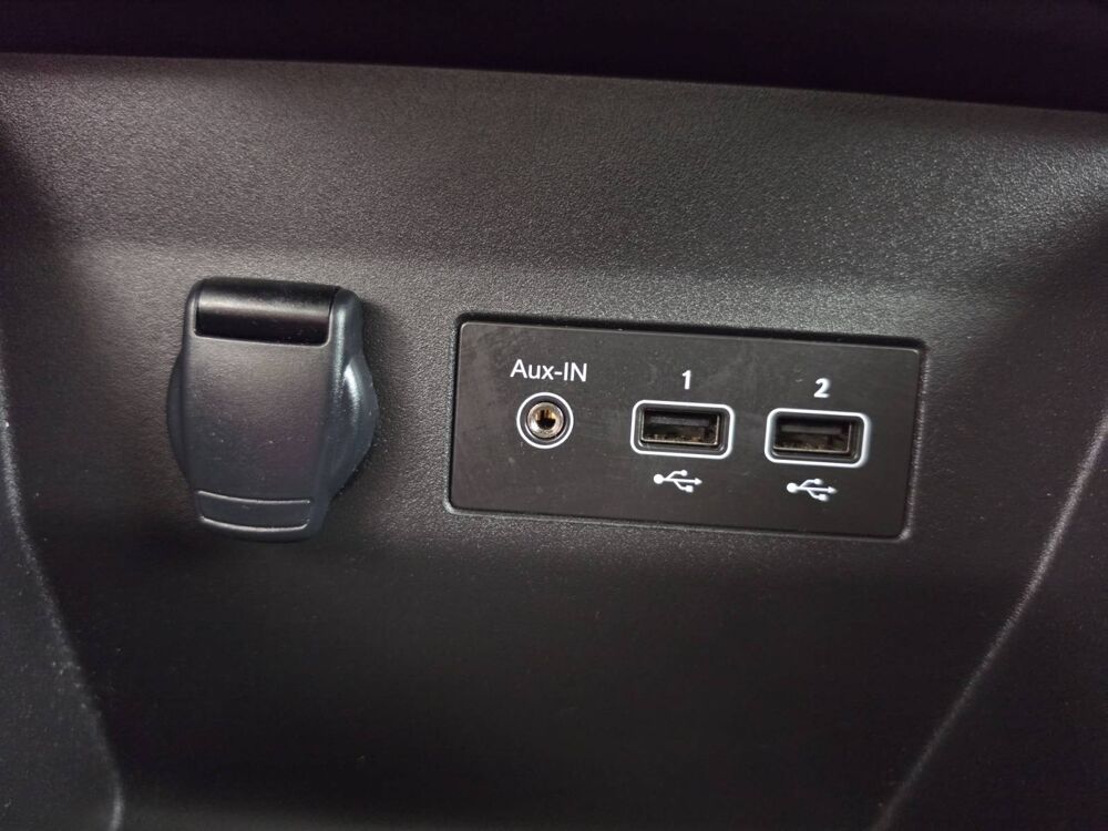 Clio E-Tech full hybrid 145 2023 occasion 56000 Vannes
