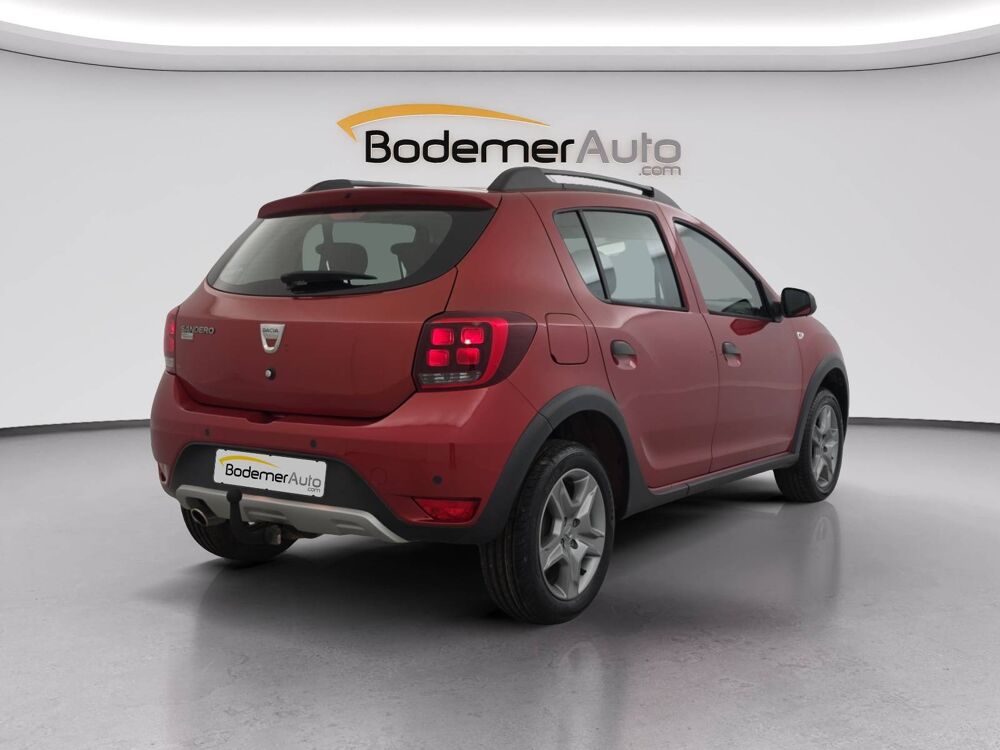 Sandero TCe 90 2018 occasion 56800 Plo&euml;rmel