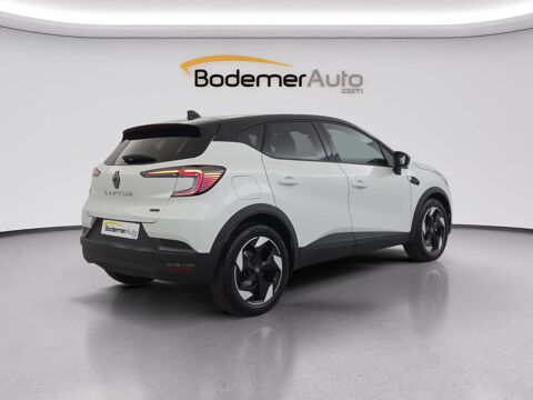 Captur E-Tech full hybrid 160 ch 2026 occasion 56000 Vannes
