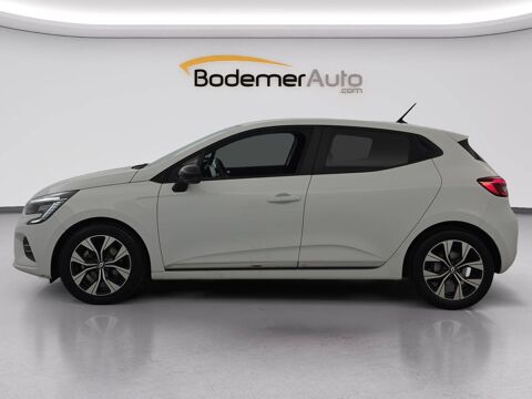 Clio E-Tech full hybrid 145 2023 occasion 22600 Loud&eacute;ac