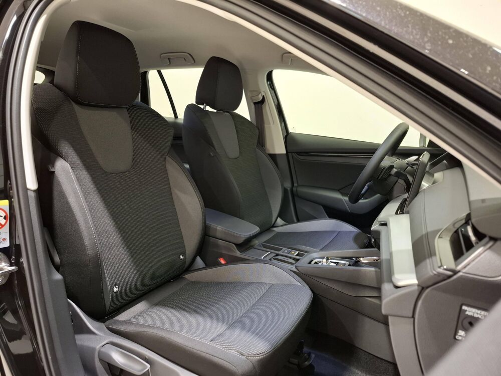 Octavia Combi 1.5 TSI Hybrid 116 ch ACT DSG7 2026 occasion 25000 Besan&ccedil;on
