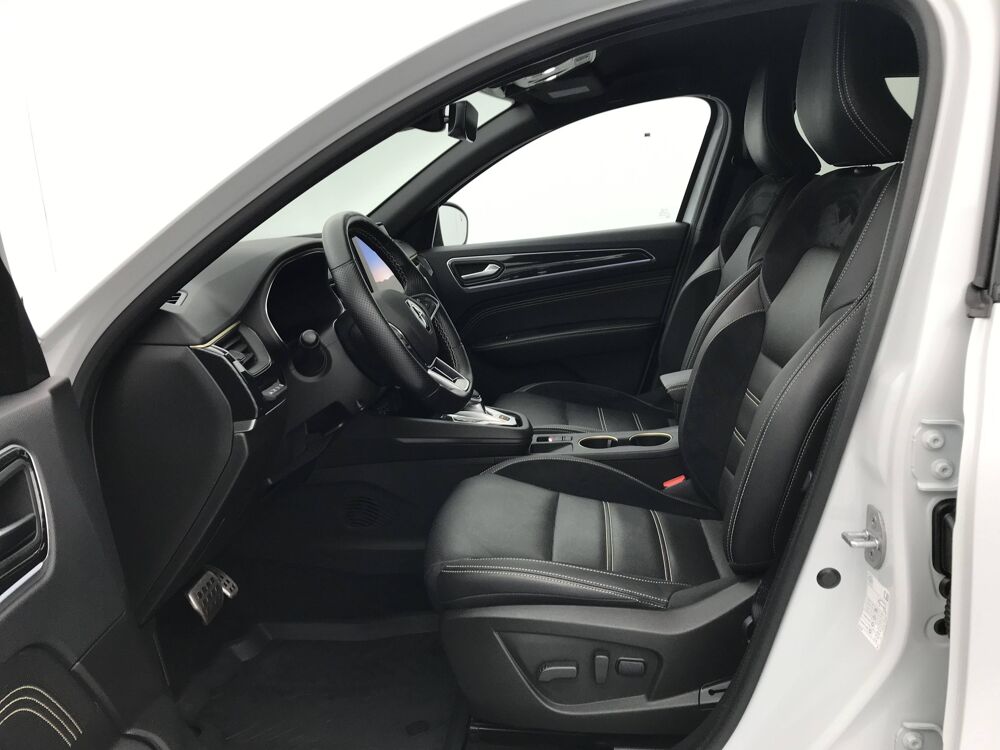 Arkana E-Tech hybride 145 - 22 2023 occasion 25000 Besan&ccedil;on