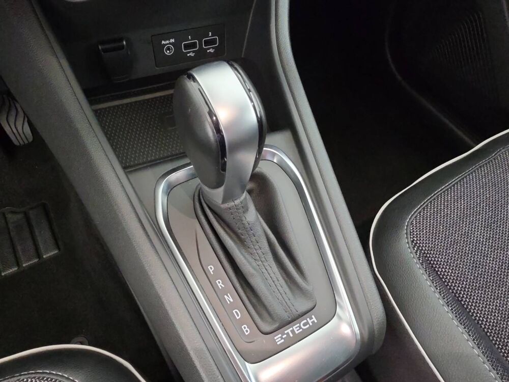 Captur E-Tech Plug-in 160 - 21 2022 occasion 22200 Guingamp