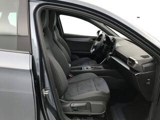 Leon 1.5 eTSI Hybrid 150 ch DSG7 2025 occasion 25000 Besan&ccedil;on
