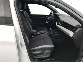 A1 Sportback 30 TFSI 116 ch S tronic 7 2025 occasion 25000 Besan&ccedil;on