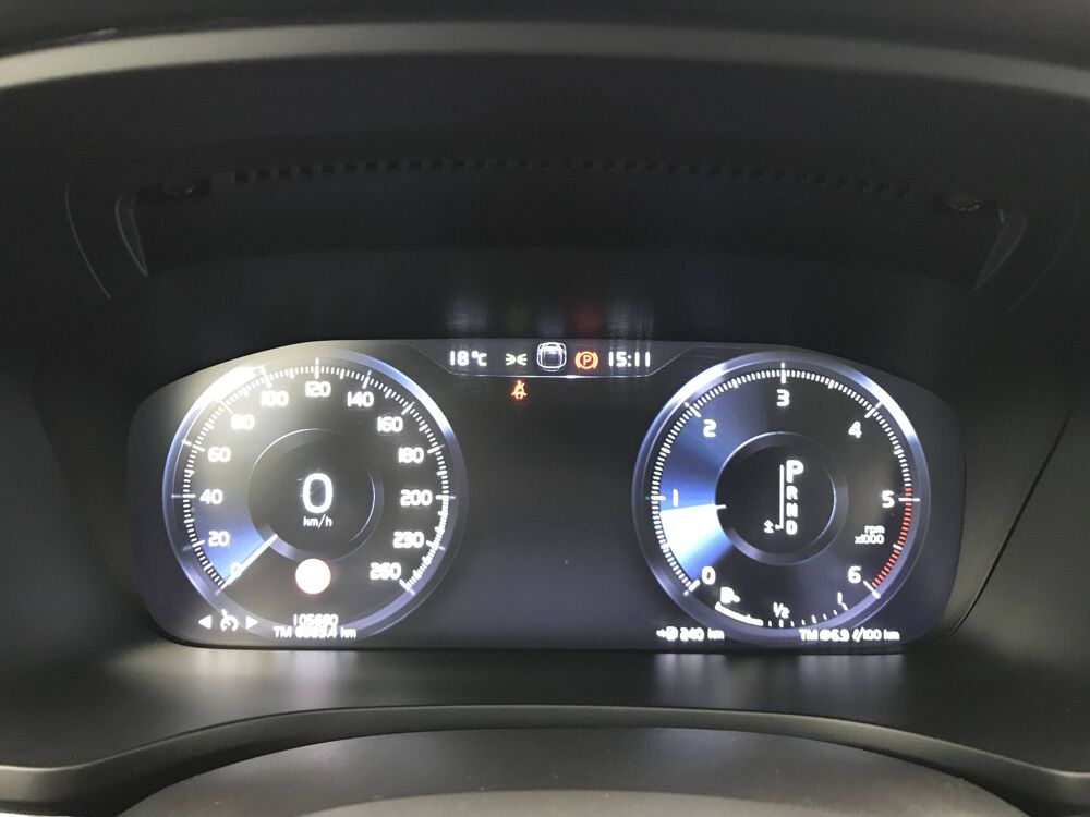 V60 D3 AdBlue 150 ch Geartronic 8 2021 occasion 25000 Besan&ccedil;on