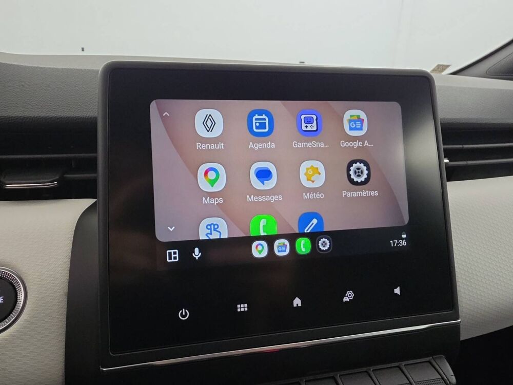 Clio E-Tech full hybrid 145 2023 occasion 56000 Vannes
