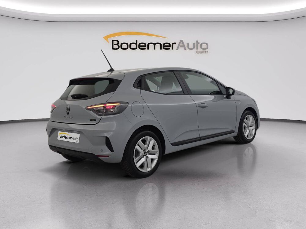 Clio E-Tech full hybrid 145 ch GSR2 2025 occasion 29900 Concarneau