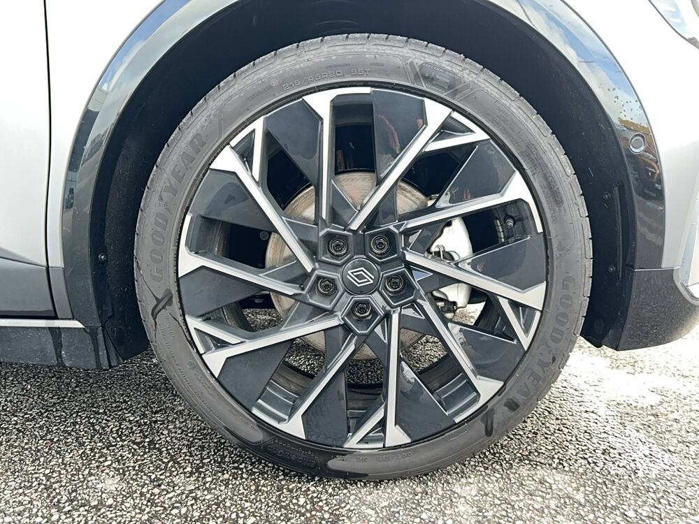 M&eacute;gane Megane E-Tech 220 ch autonomie confort 2025 occasion 50100 Cherbourg-en-Cotentin