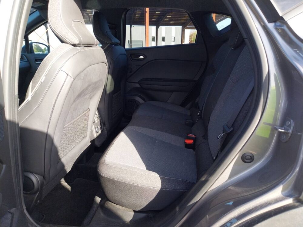 Captur E-Tech full hybrid 145 ch 2024 occasion 14200 H&eacute;rouville-Saint-Clair